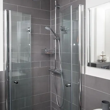 Angerland Garni 3* Ратинген