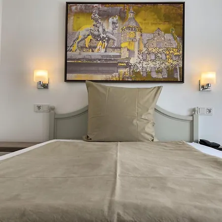 Angerland Garni 3* Ratingen