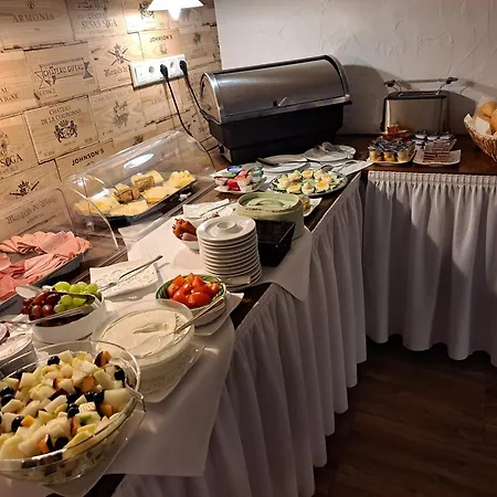 Angerland Garni 3* Ратинген